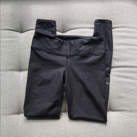 ALO leggings - Picture 1 of 3